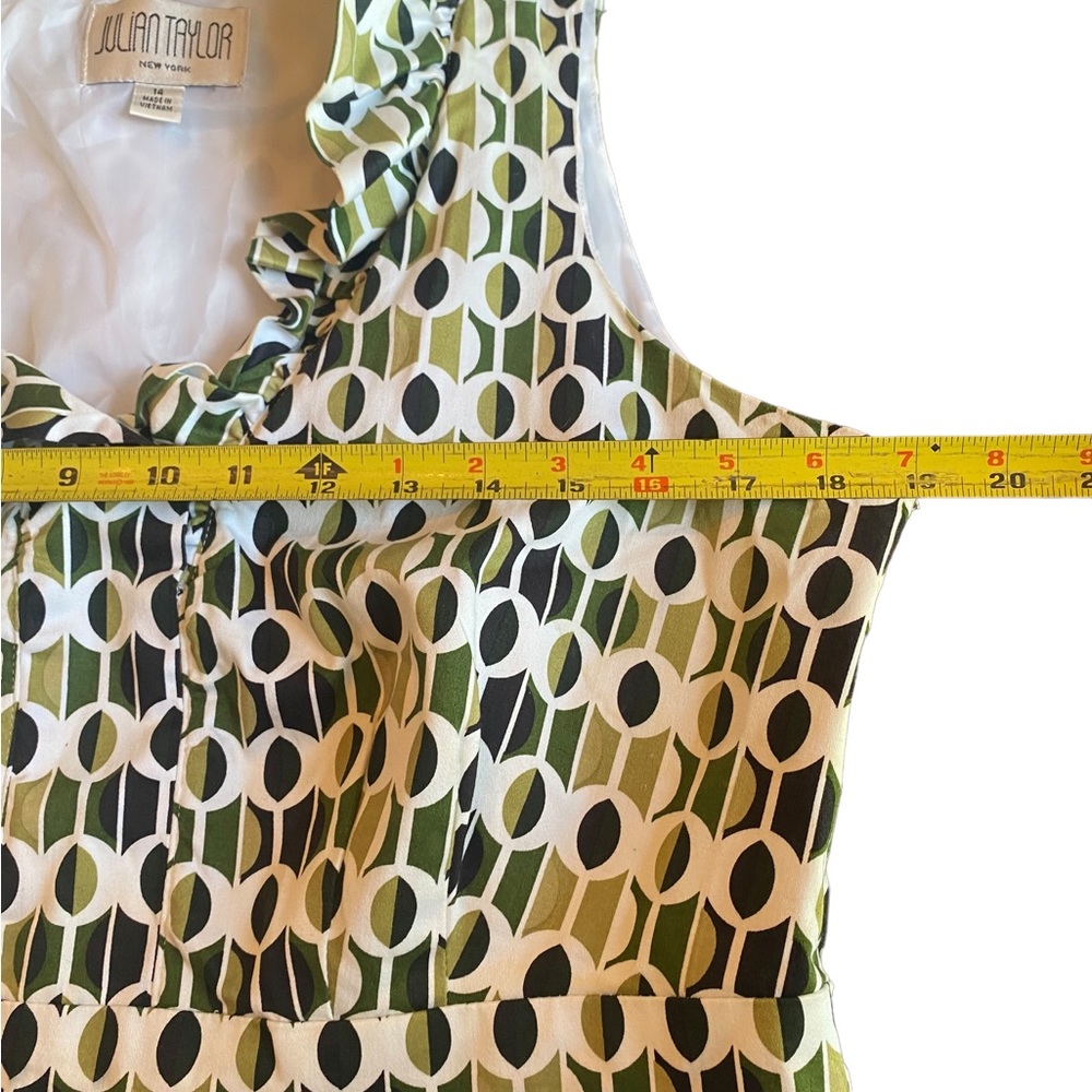 Julian Taylor Sleeveless Ruffled Dress with Retro Green Patterning - Picture 10 of 15
